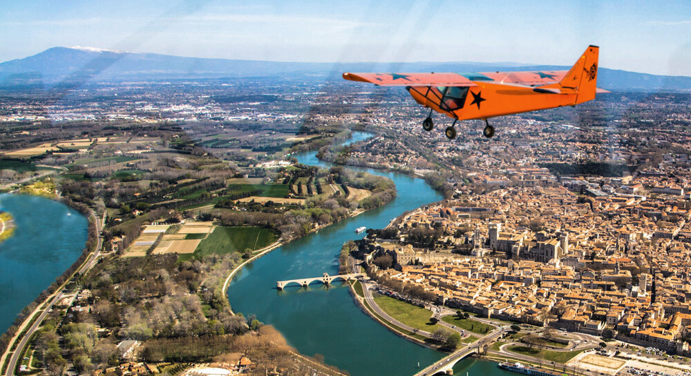 Baptême, vol découverte du Vaucluse, volez en ULM à Avignon